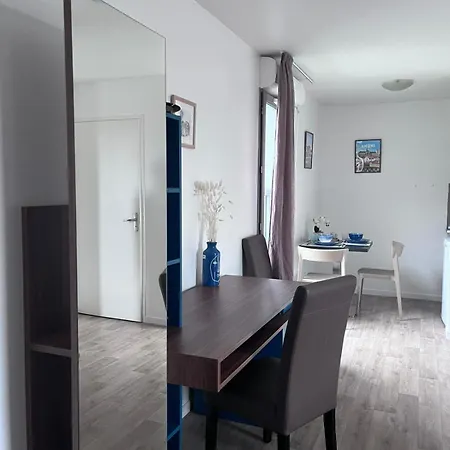 Cosy 5 Min Gare Et Centre Apartamento